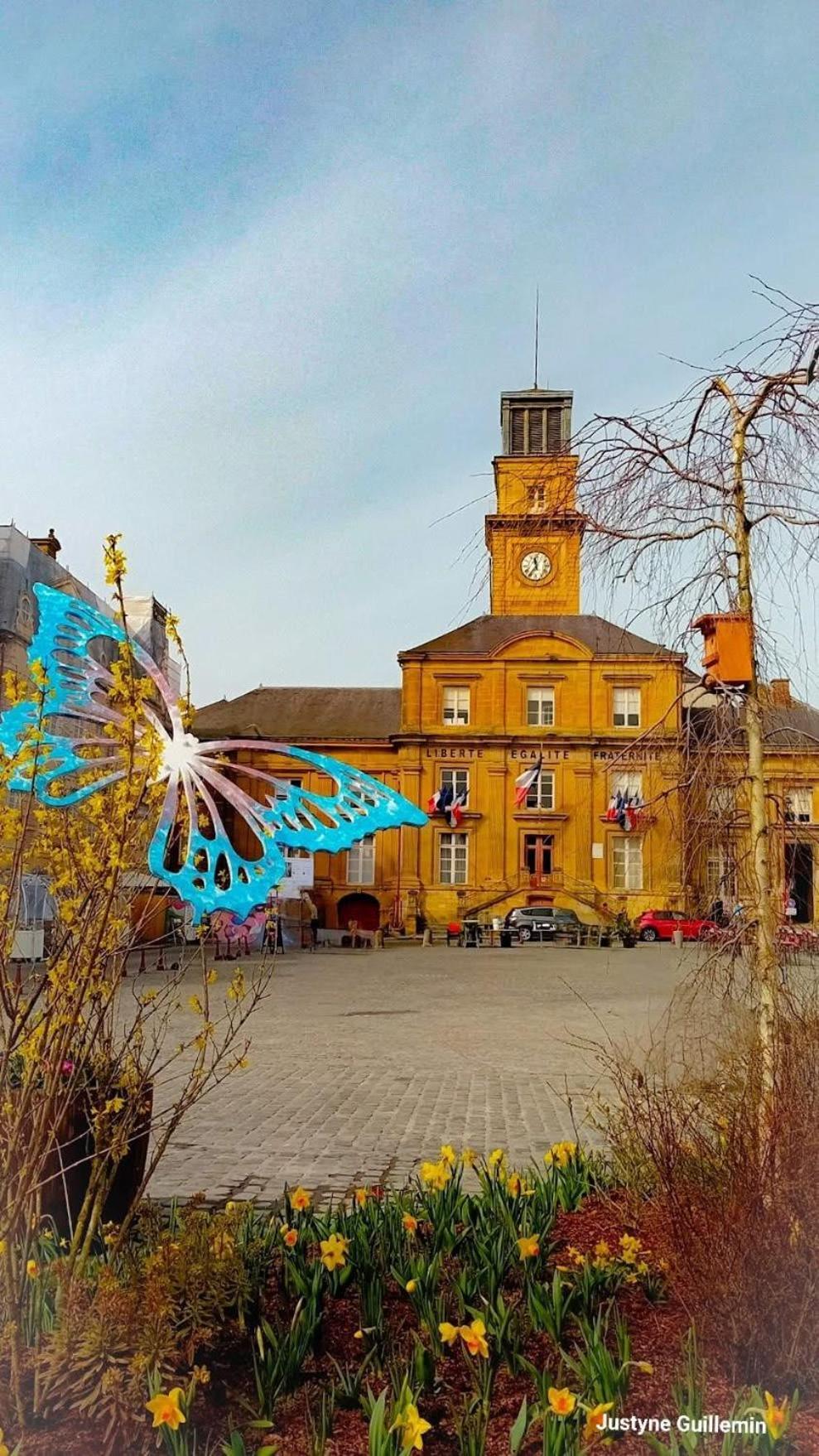 Le Petit Ardennais Charleville-Mézières Екстериор снимка