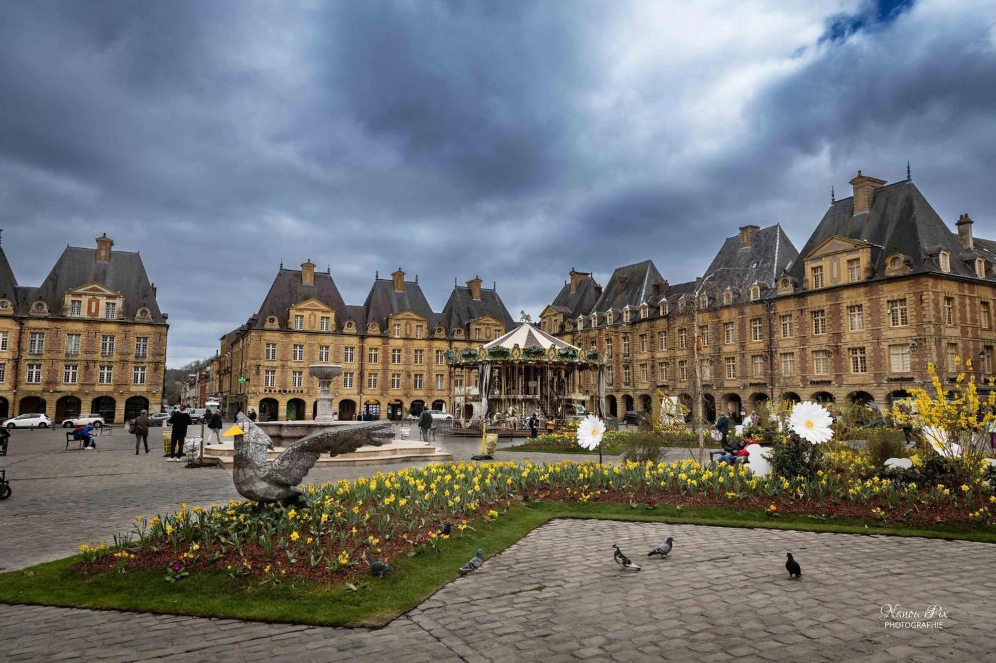 Le Petit Ardennais Charleville-Mézières Екстериор снимка